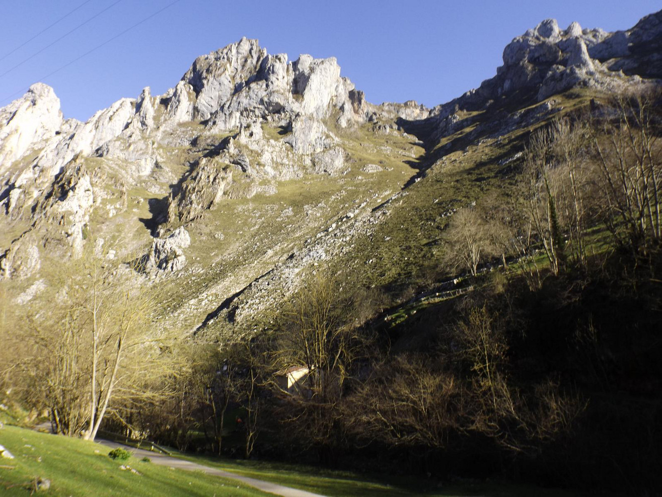 La Ruta desde Puente Saleras